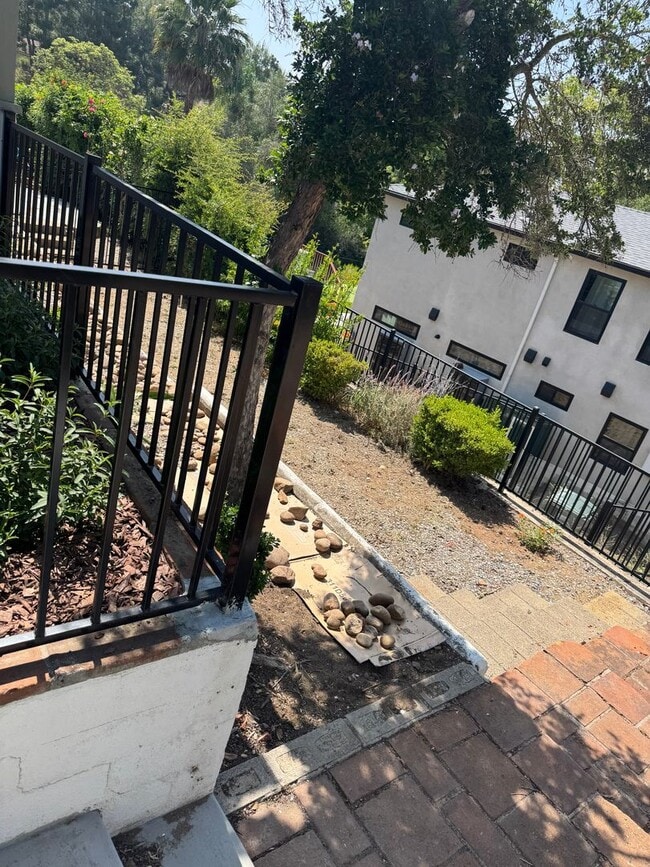 Building Photo - *******Classic Mt. Helix Ranch Style Home*...