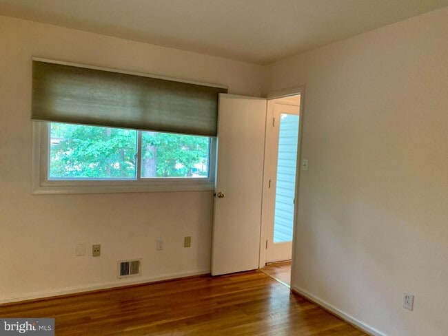 Building Photo - 2622 Occidental Dr