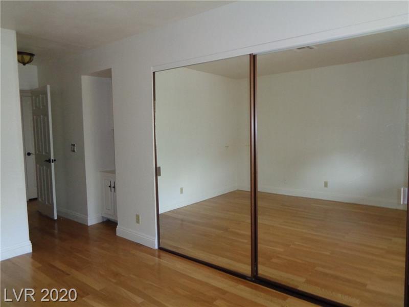 Building Photo - 2807 Tulip Ct