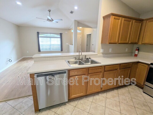 Building Photo - 5760 Jade Moon Cir