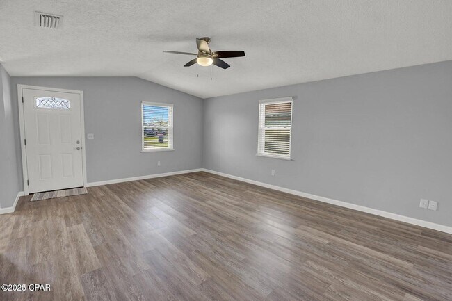 Building Photo - 6325 Pridgen St