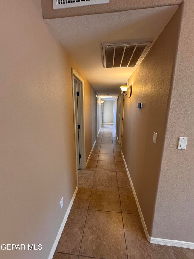 Building Photo - 14308 Pancho Gonzalez Ct