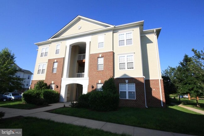 Building Photo - 22961 Blue Elder Terrace