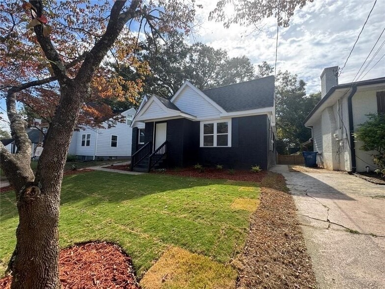 Building Photo - 1332 Thurgood St SW