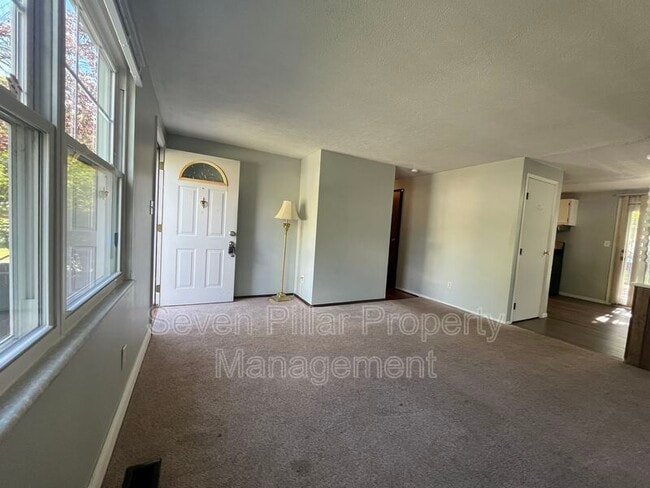 Building Photo - 1413 Caldwell Pl