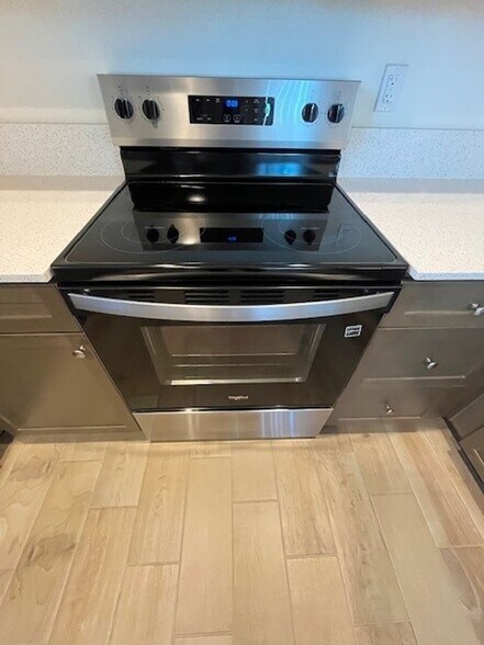 Building Photo - 30514 Delancy Rd