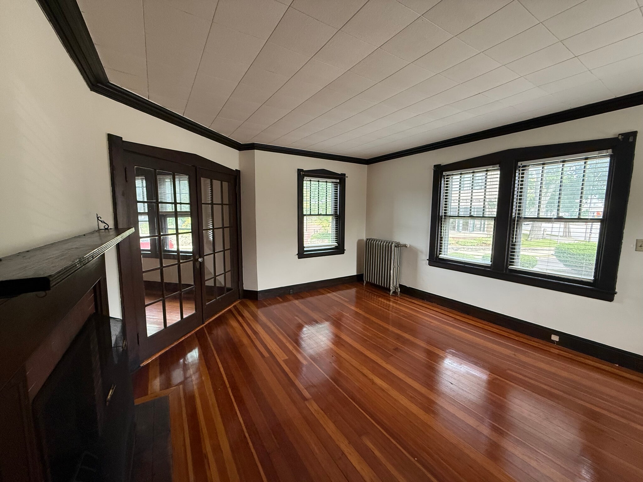 Building Photo - 104 Mount Auburn St