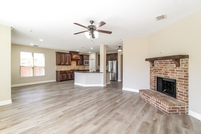 Building Photo - 1017 Snowbird Dr