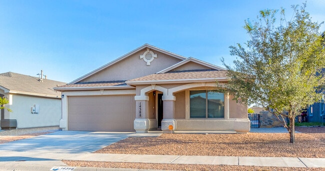 Building Photo - Immaculate Eastside 4-bedroom home in El P...