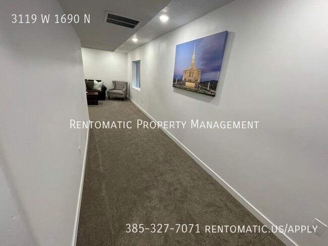 Building Photo - 3119 W 1690 N