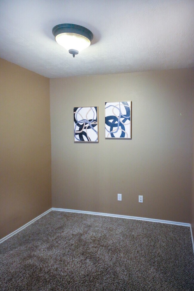 Building Photo - 27 Summer Haze Cir