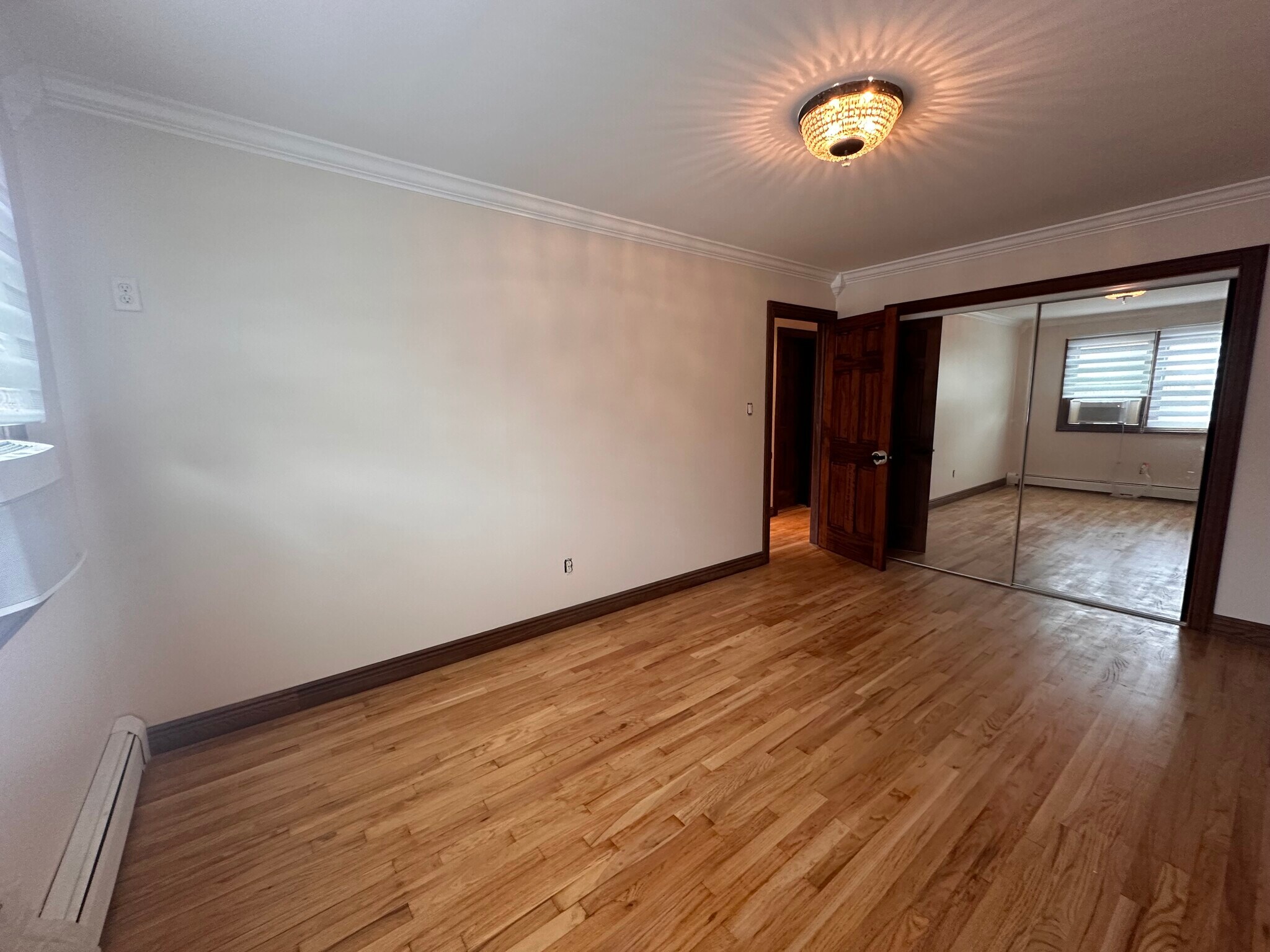 Building Photo - 12 Cottage St