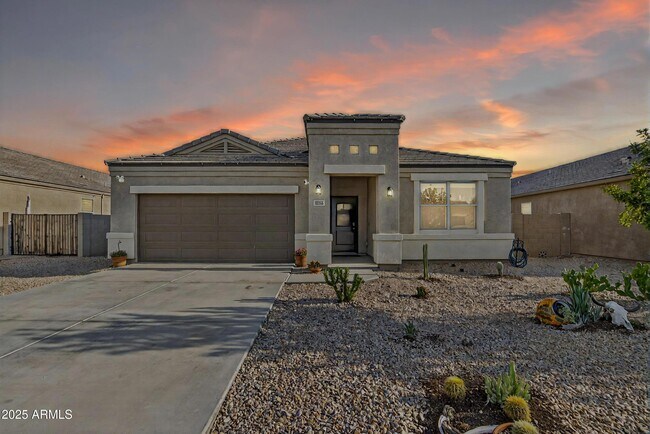 Building Photo - 10355 E Lupine Ln