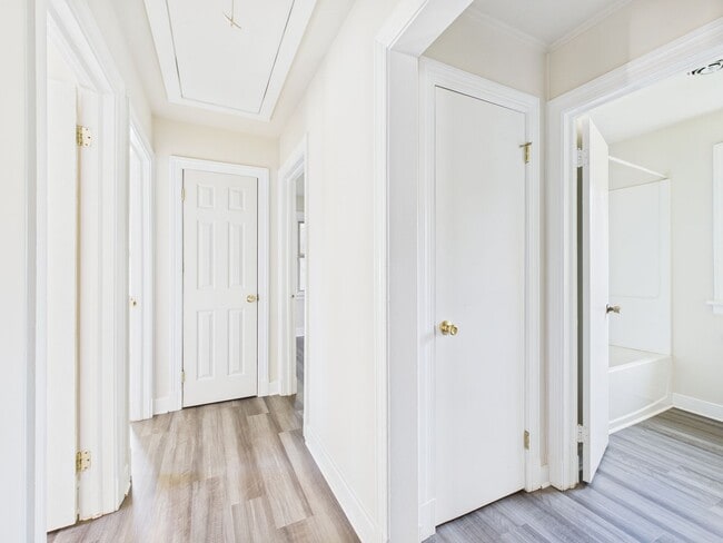 Building Photo - 1108 Goddin St