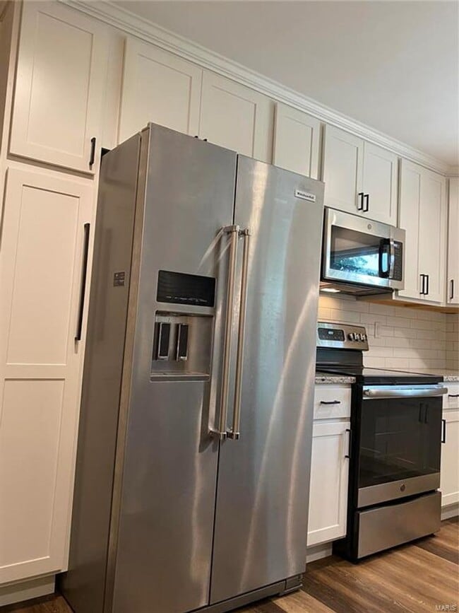 Building Photo - 762 La Feil Dr