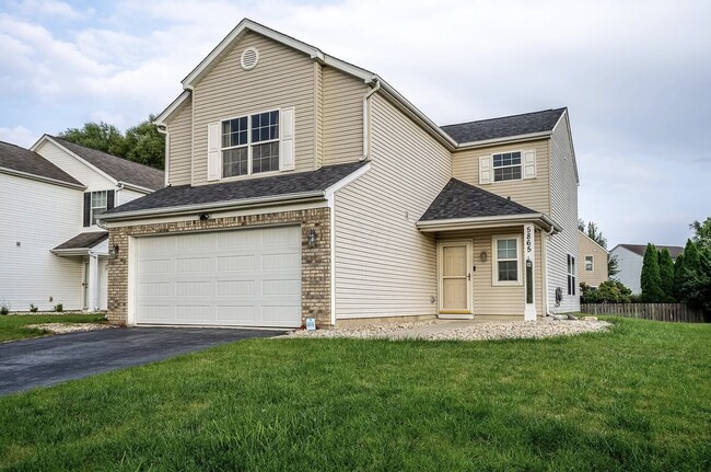 Building Photo - 5865 Summerlawn Dr