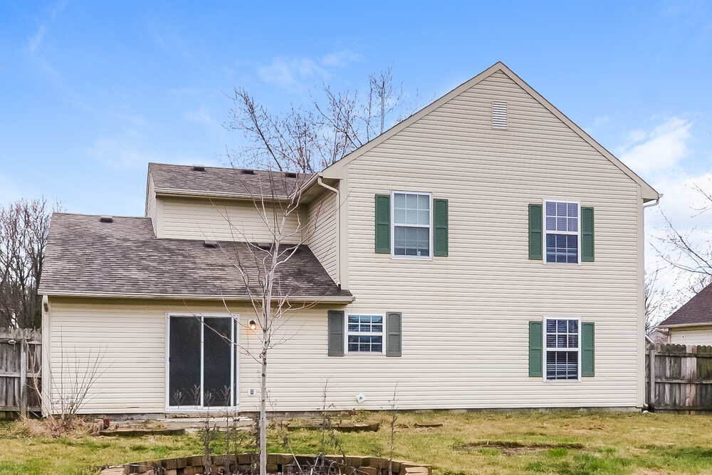 Building Photo - 8570 Eagles Nest Dr