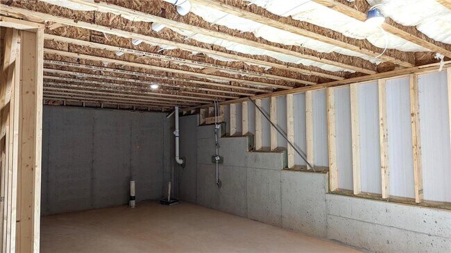 Building Photo - 343 Indian Lake Trail