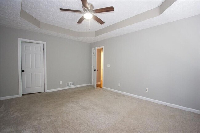 Building Photo - 374 McGiboney Rd