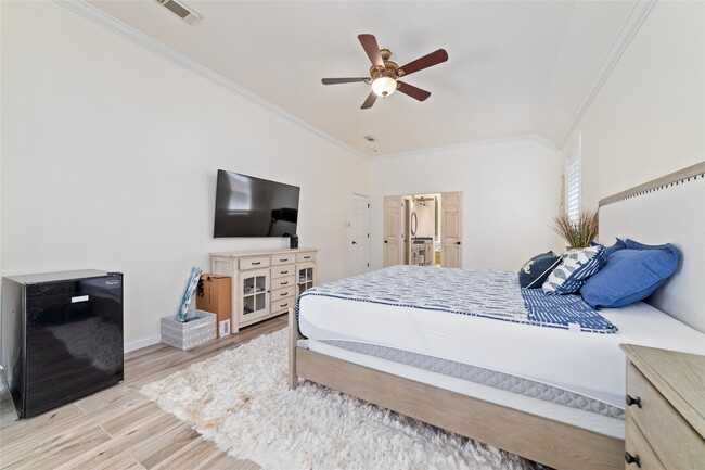 Building Photo - 3214 E Cedar Hollow Dr