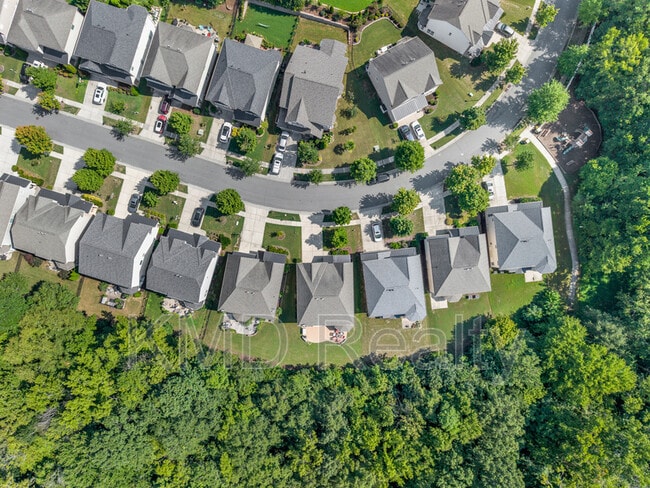 Building Photo - 9312 Ardrey Woods Dr
