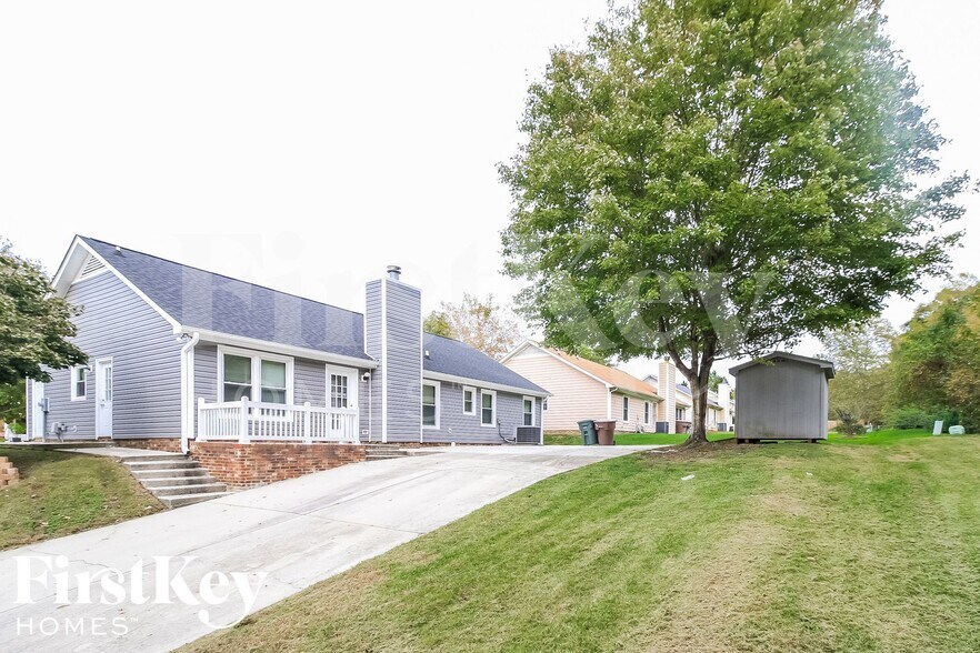 Building Photo - 5909 Running Ridge Rd