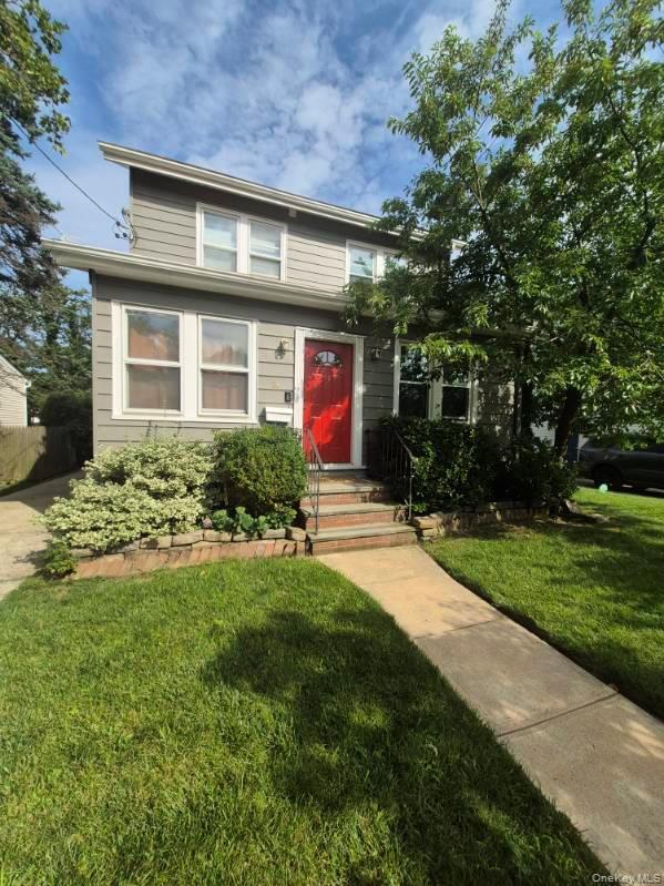 Building Photo - 86 Woodlawn Ave