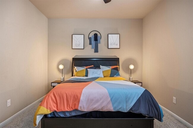 Building Photo - 1117 Nevarez