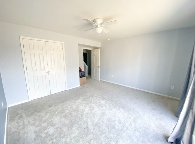 Building Photo - Italian Estates Property Management