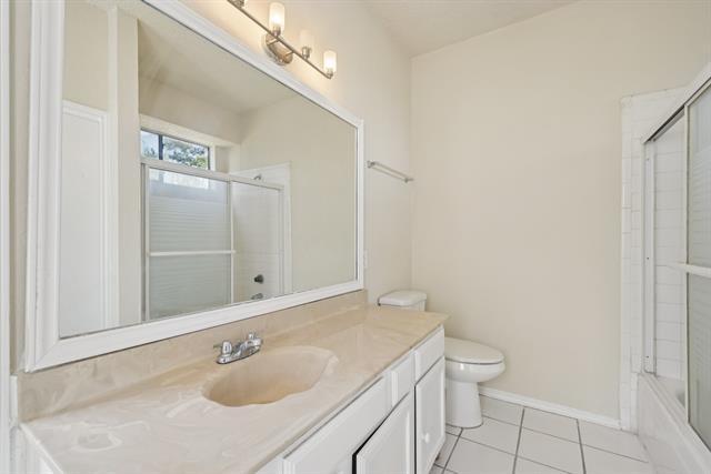 Building Photo - 1221 Wheatfield Dr
