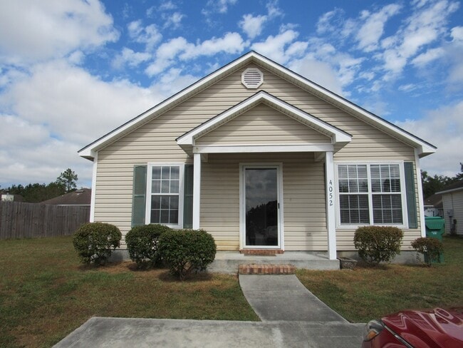 Primary Photo - 2 Bedroom in Chadwyck Place