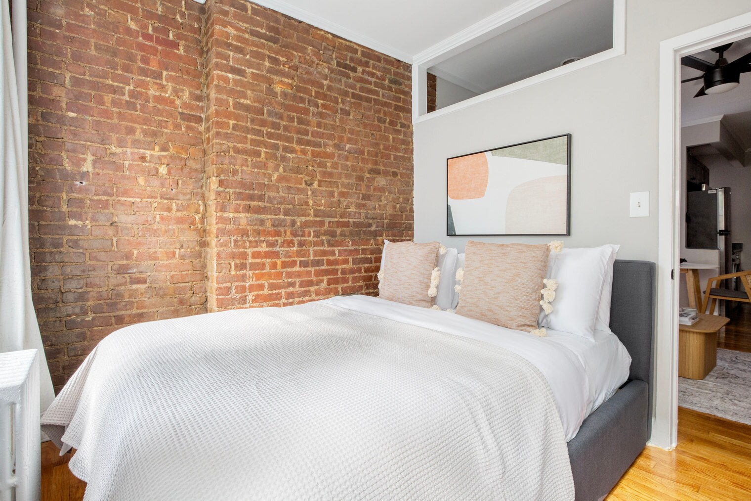 Building Photo - 52 Barrow St