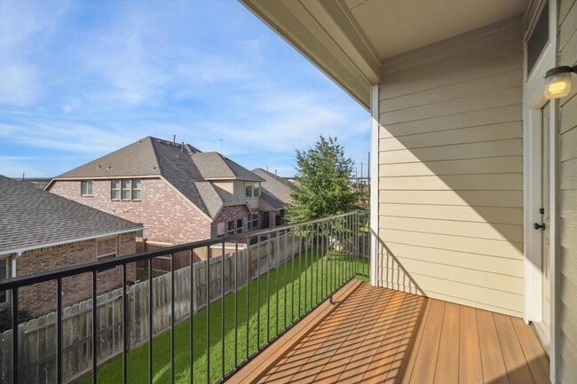 Building Photo - 12247 Stellano Ln