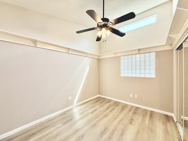 Building Photo - 6388 93rd Terrace N