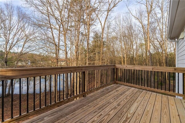 Building Photo - 450 Oliver Ridge Dr