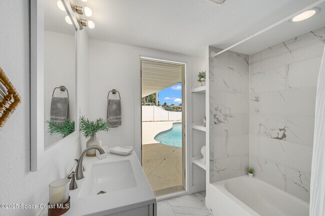 Building Photo - 458 Sandpiper Dr