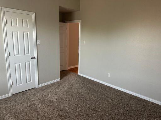 Building Photo - 1117 Acacia Dr