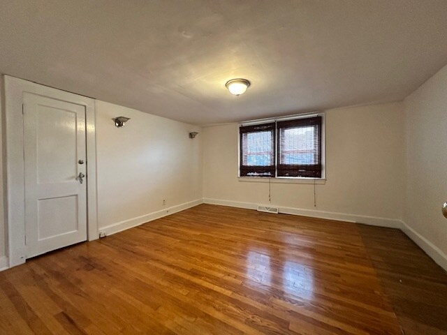 Building Photo - 1609 Cobb St