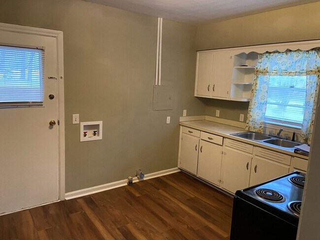 Building Photo - **UPCOMING**Nice 3 Bedroom / 1 Bathroom Home for Rent in Columbus, GA***