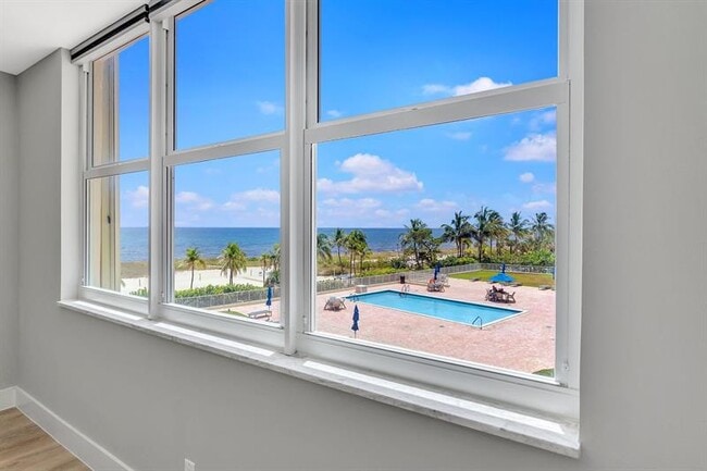 Building Photo - 750 N Ocean Blvd