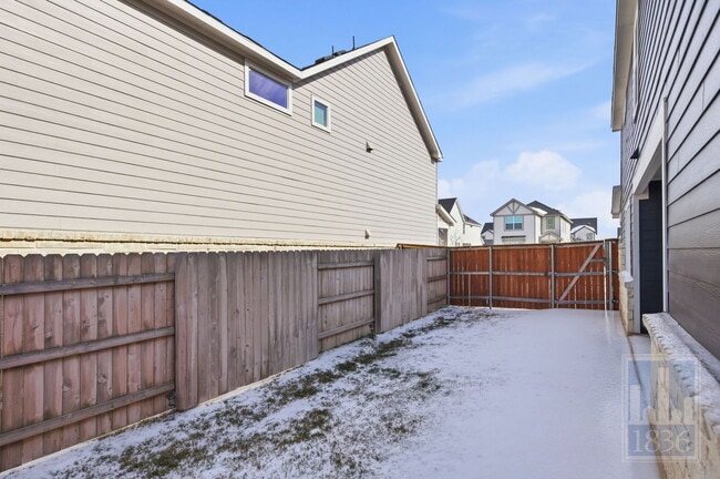 Building Photo - 2514 Rose Archer Ln