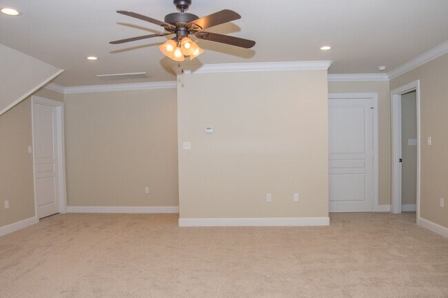 Building Photo - Barrington Park Subdivision