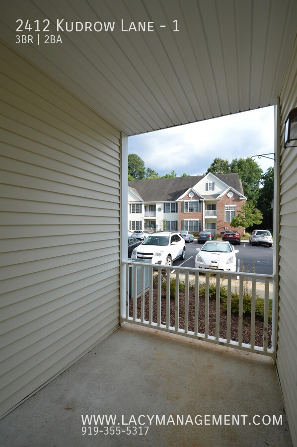 Building Photo - 2412 Kudrow Ln