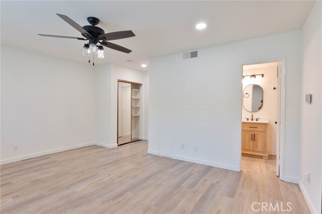 Building Photo - 10215 Variel Ave