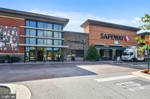 Building Photo - 17626 Longview Ln