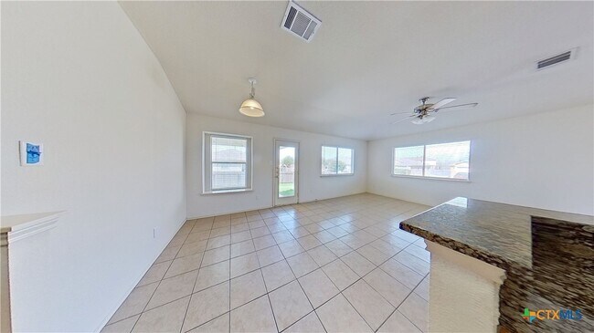 Building Photo - 1119 Whitley Dr