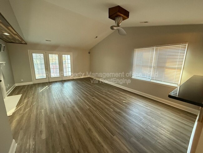 Building Photo - 1319 Glen Raven Ct