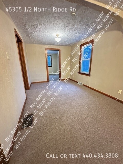 Building Photo - 45305 N Ridge Rd