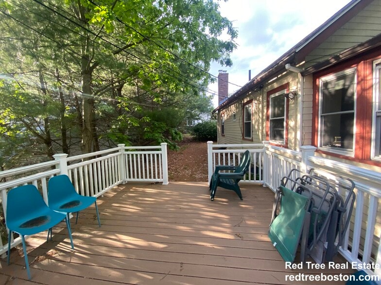 Building Photo - 1186 Chestnut St