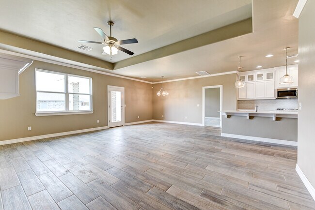 Building Photo - 12606 Shady Glen